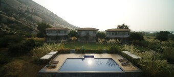 The Jawai Sagar Resort