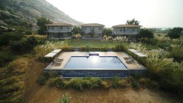 Outdoor pool, pool umbrellas