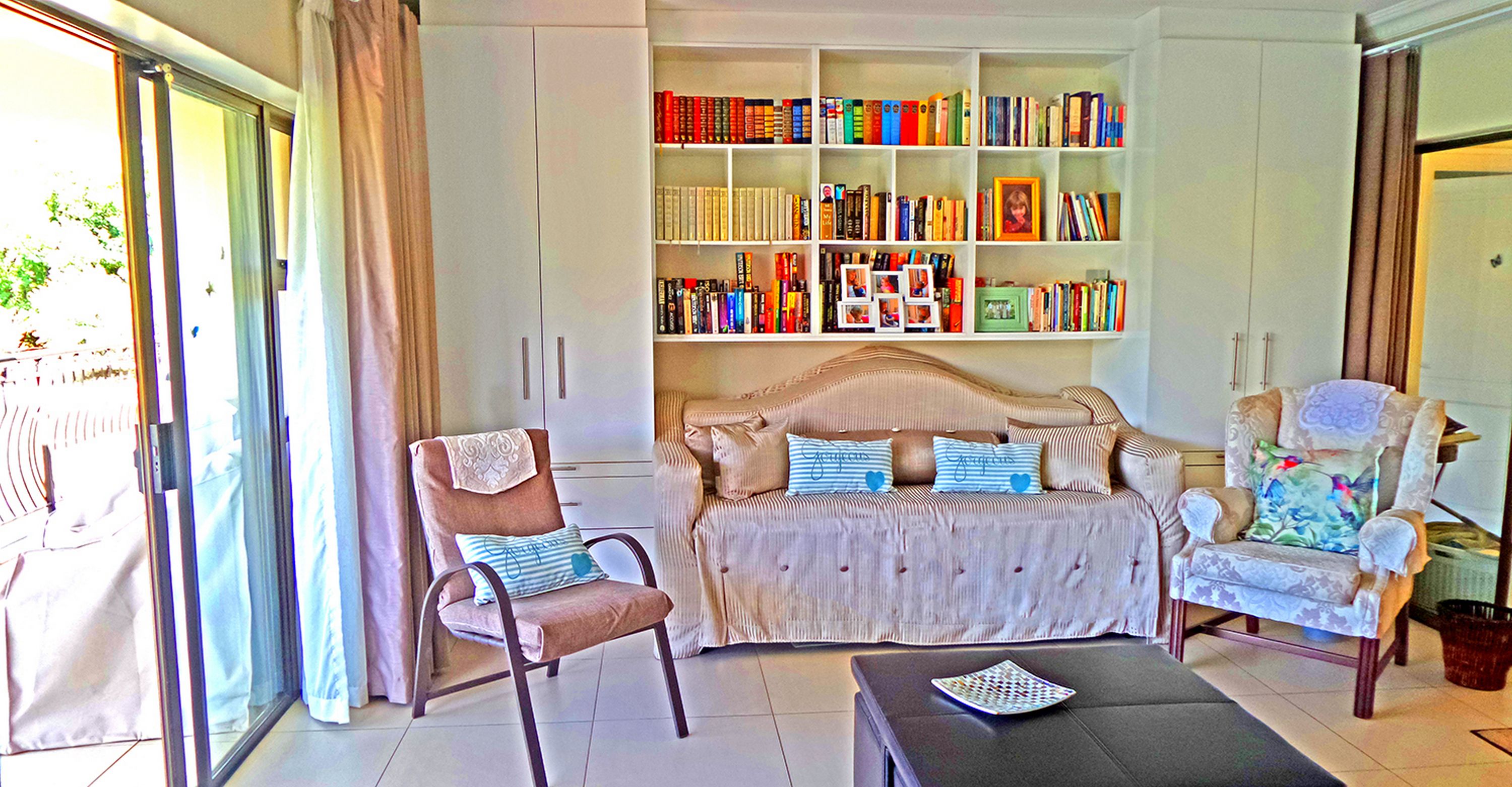 Deluxe Villa, 3 Bedrooms | Living area | 38-inch flat-screen TV with satellite channels, TV
