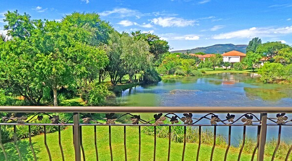 View from property - Jeanette's Villa at Westlake (Hartbeespoort)