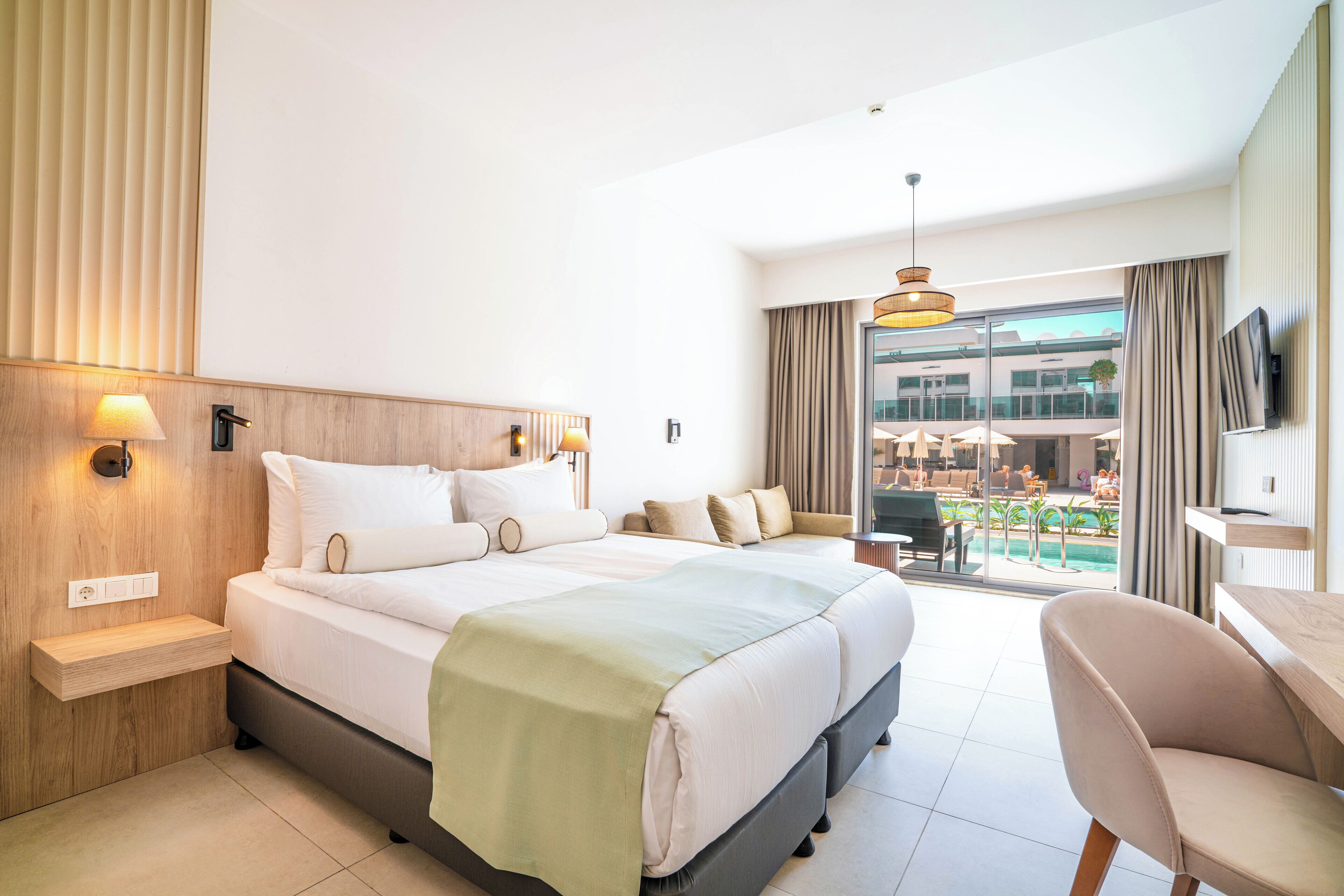 Chambre Élite | Literie de qualité supérieure, minibar, coffres-forts dans les chambres