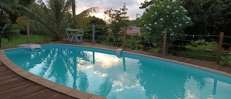 Outdoor pool, a heated pool
