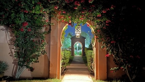 Property grounds -  riad with pool - Residence Ayda - Marrakech Palmeraie. near golf (MARRAKECH)