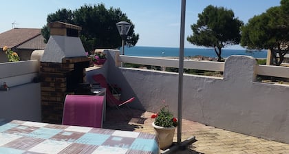 Maison indépendante sur terrain clos- vue sur mer-sans vis à vis- 2 à 5 pers.
