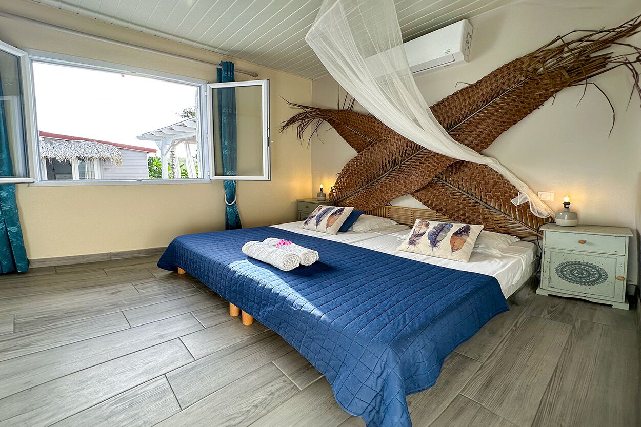 5 bedrooms, in-room safe, iron/ironing board, free WiFi