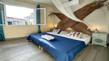 5 bedrooms, in-room safe, iron/ironing board, free WiFi