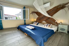 5 عدّة غرف نوم وخزنة داخل الغرفة ومكواة/لوح كي وواي فاي مجانًا