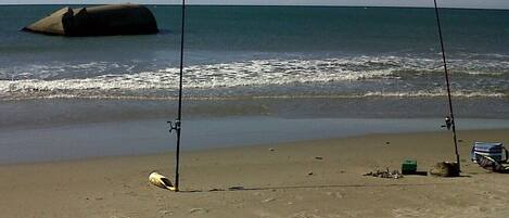 Beach nearby, sun loungers
