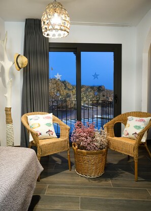 Deluxe Double Room, Sea View | Free WiFi