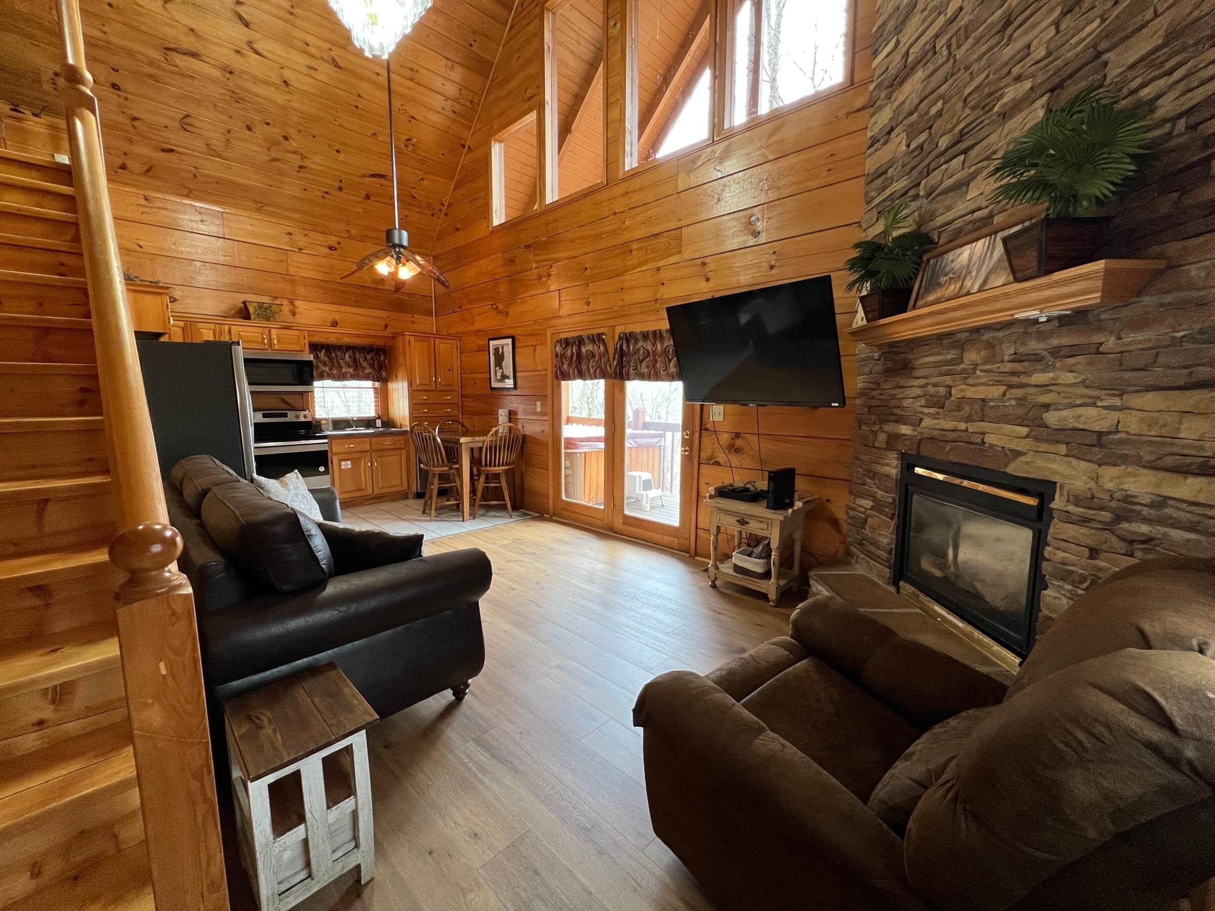 TV, fireplace