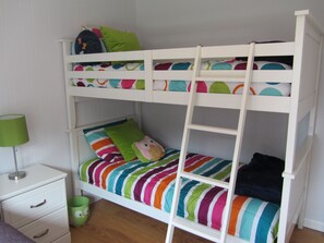 2 Schlafzimmer, Bügeleisen/Bügelbrett, kostenloses WLAN, Bettwäsche
