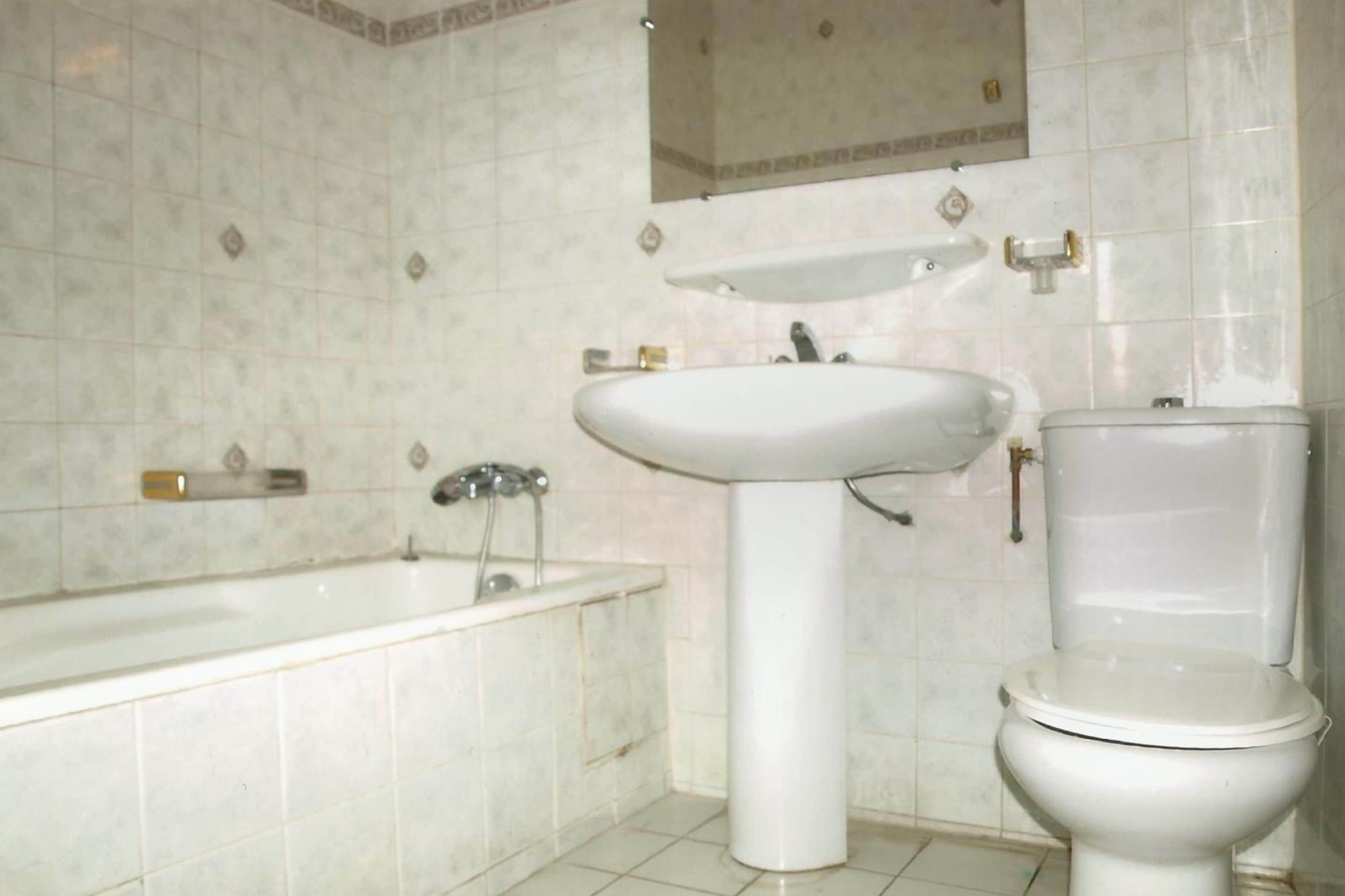 Dype avslapningsbadekar og håndklær