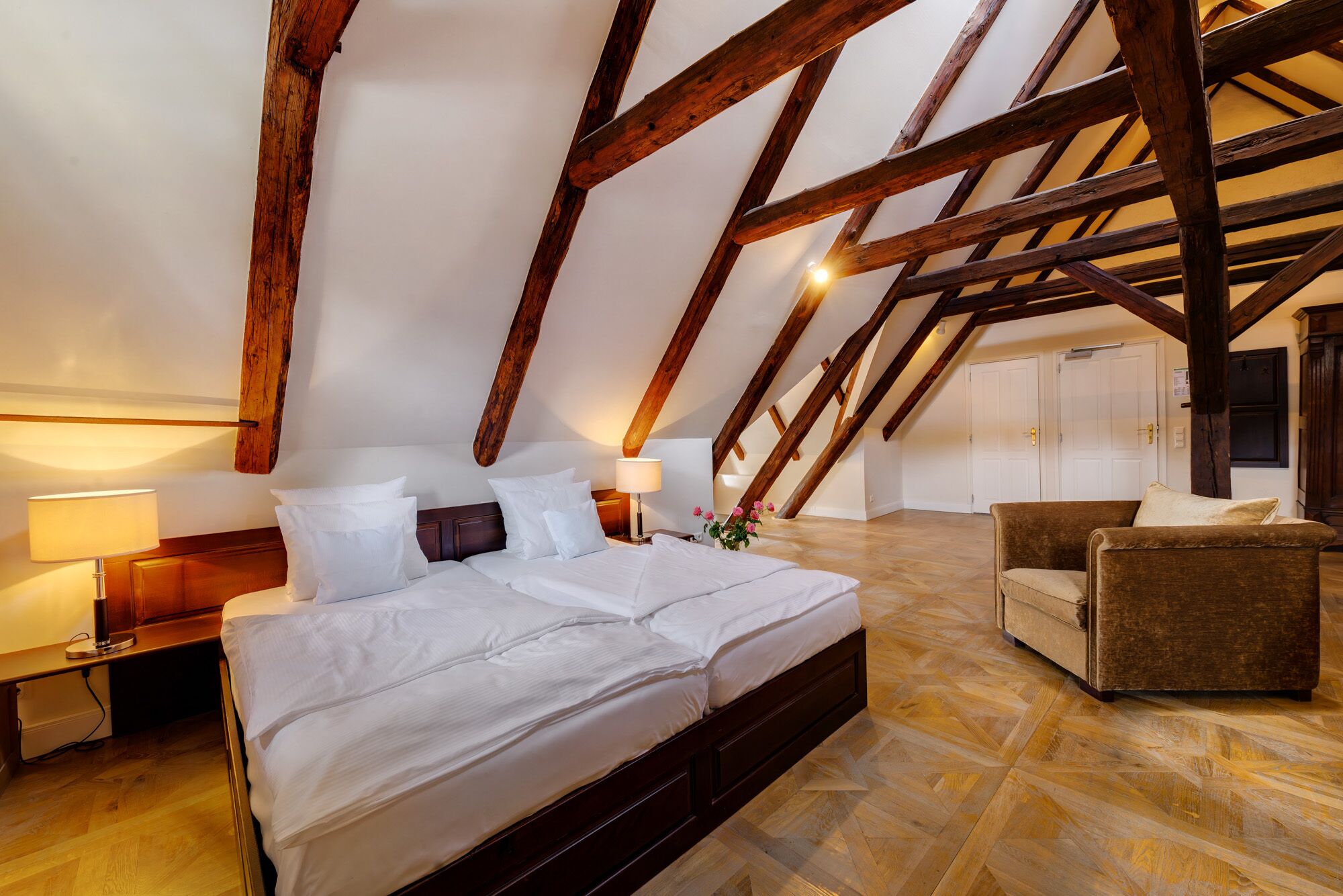 family suite | hypo-allergenic bedding, in-room safe, individually decorated