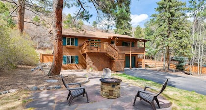 Beautiful Green Mountain Falls Cabin