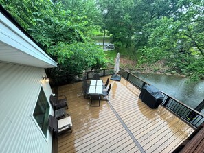 تناول الطعام بالخارج