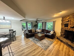 Flat-screen TV, fireplace, DVD player