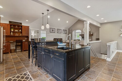 Welcome to “The Barn” — A One-of-a-Kind Lakeshore Retreat
"Sleeps 18"