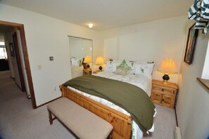 3 chambres, fer et planche Ă repasser, lit parapluie, Wi-Fi gratuit