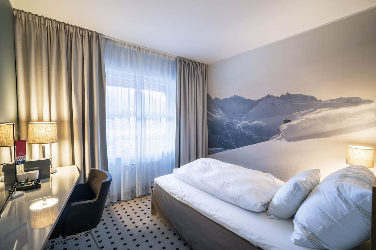 Einzelzimmer | 1 Schlafzimmer, Daunenbettdecken, Pillowtop-Betten