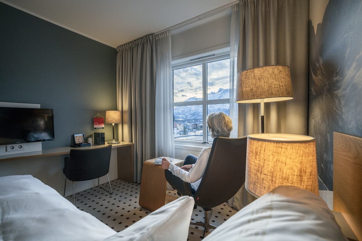 1 bedroom, down duvets, pillow-top beds, blackout curtains