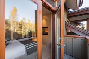 4 bedrooms, Internet, bed sheets