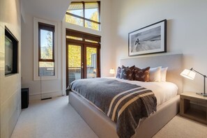 4 bedrooms, Internet, bed sheets