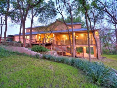 Spacious and Beautiful Riverfront Home!