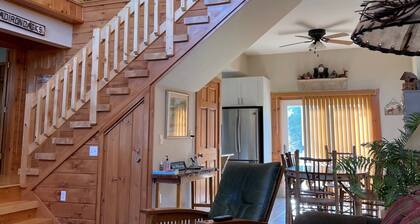 Moose Lodge prĂšs du lac George