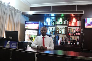 Bar (en la propiedad)