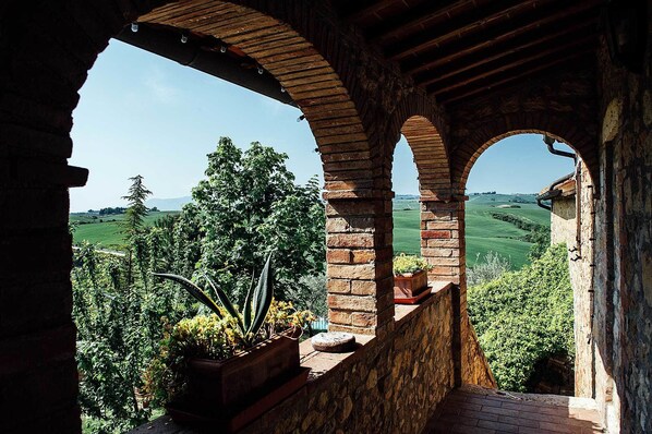 Porch - Agriturismo Palazzo Conti A (San Quirico d'Orcia)