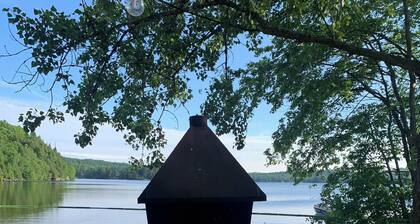Romantic BEACH CABIN for two