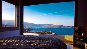 Villa, 3 chambres, vue mer | 3 chambres, coffres-forts dans les chambres, fer et planche à repasser