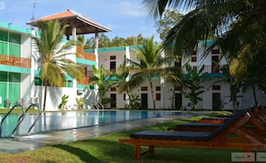 Indoor pool, outdoor pool