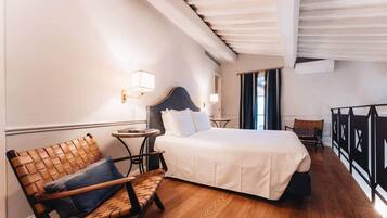 2 bedrooms, in-room safe, iron/ironing board, WiFi