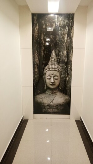 숙박 시설 입구