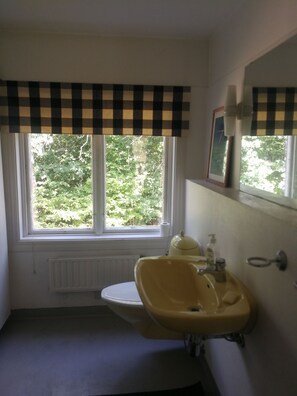 Single Room, Private Bathroom | Bathroom