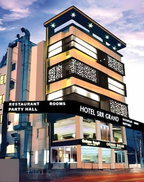 Unclassified image, 2 of 42, button - HOTEL SRR GRAND (Chennai)