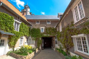 Exterior - Le Relais du Beffroi (Saint-Riquier)