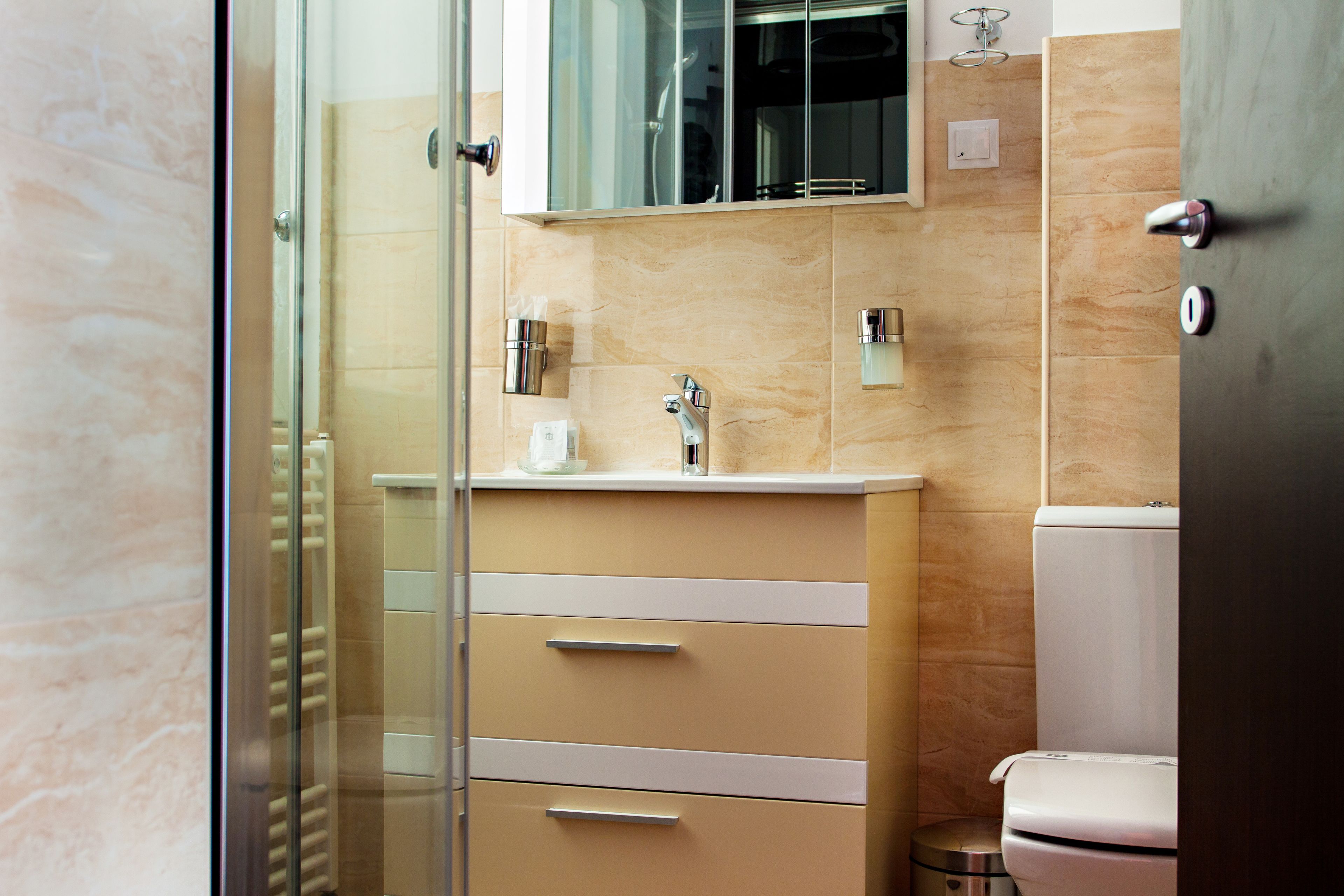 superior suite with terrace (including smoking area) | bathroom | shower, free toiletries, hair dryer, towels