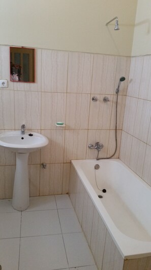 Comfort Suite | Bathroom