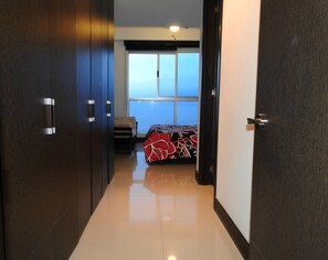 Luxury Apartment, 3 Bedrooms, Balcony, Ocean View | 3 bedrooms, desk, iron/ironing board, free cribs/infant beds - Cartagena Apto 3201 Vista al Mar (Cartagena)