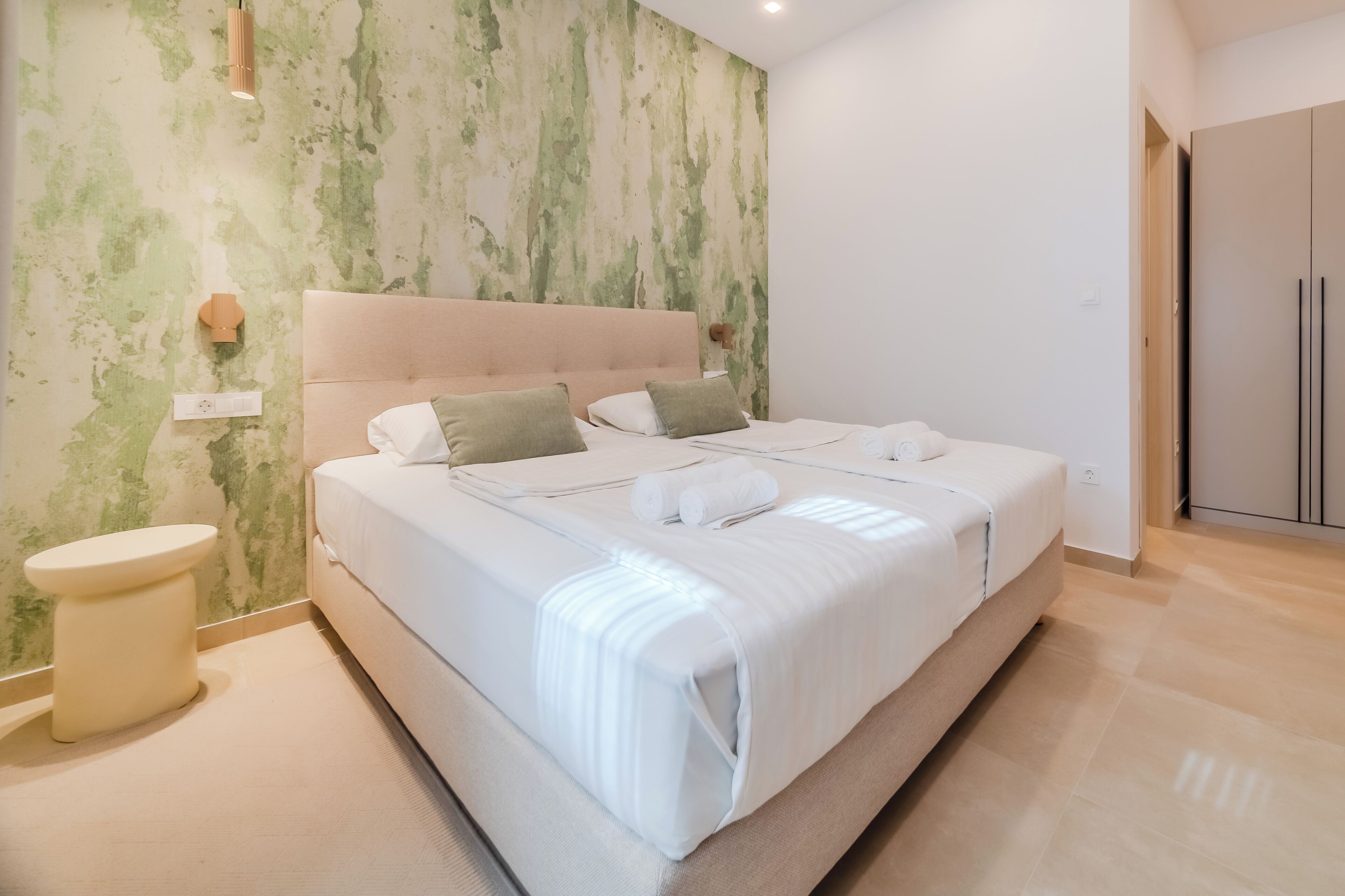Photo - Flowers Premium Apartments & Rooms
