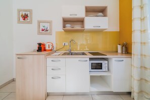 Classic Apartment | Private kitchen