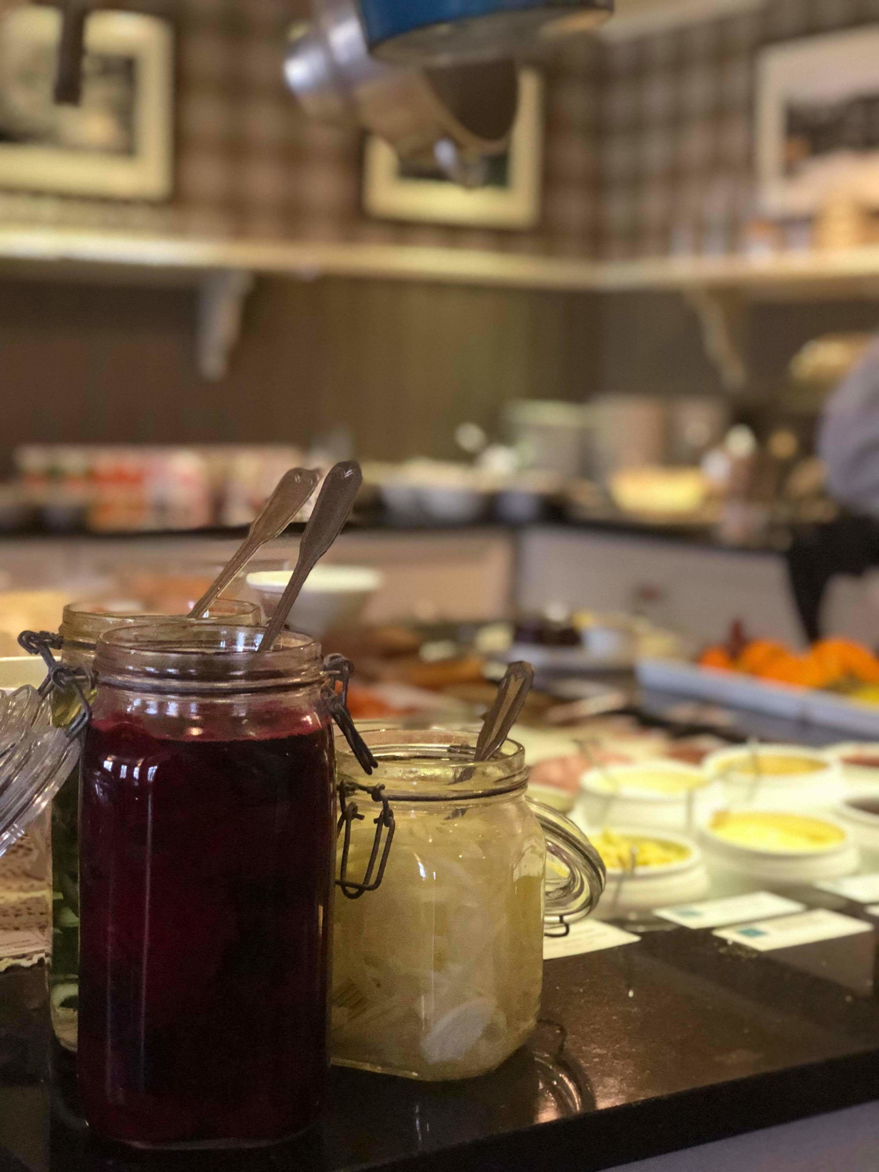 매일 뷔페 무료 아침 식사 포함