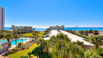 Townhome, 2 Bedrooms | Terrace/patio