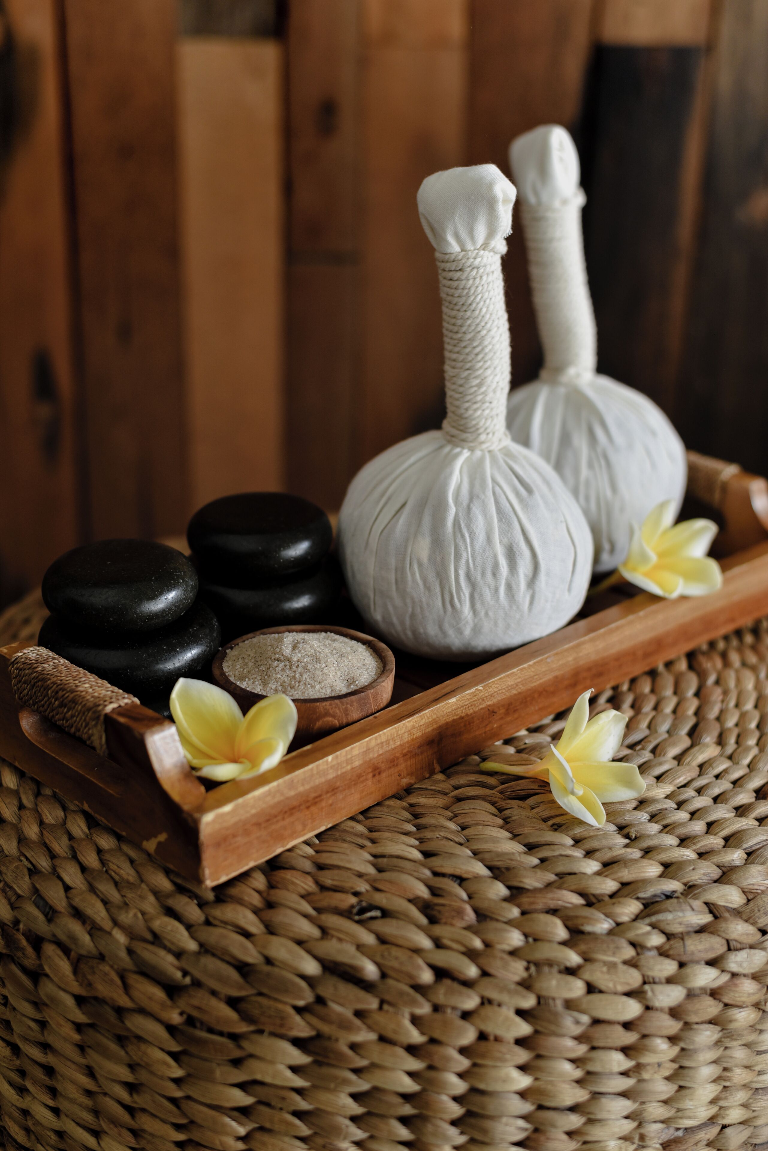 couples treatment room(s), body treatments, aromatherapy, body wraps