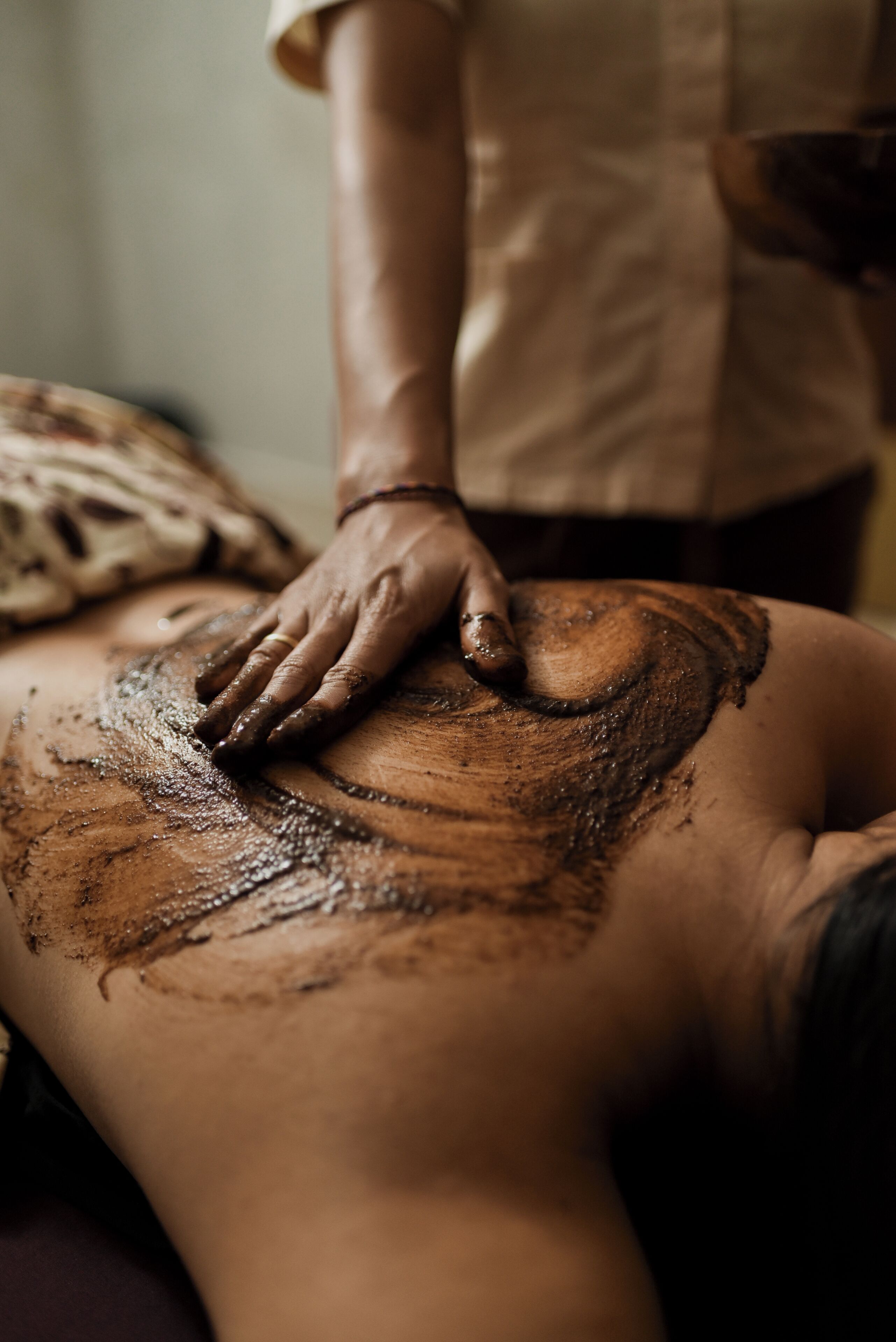 couples treatment room(s), body treatments, aromatherapy, body wraps