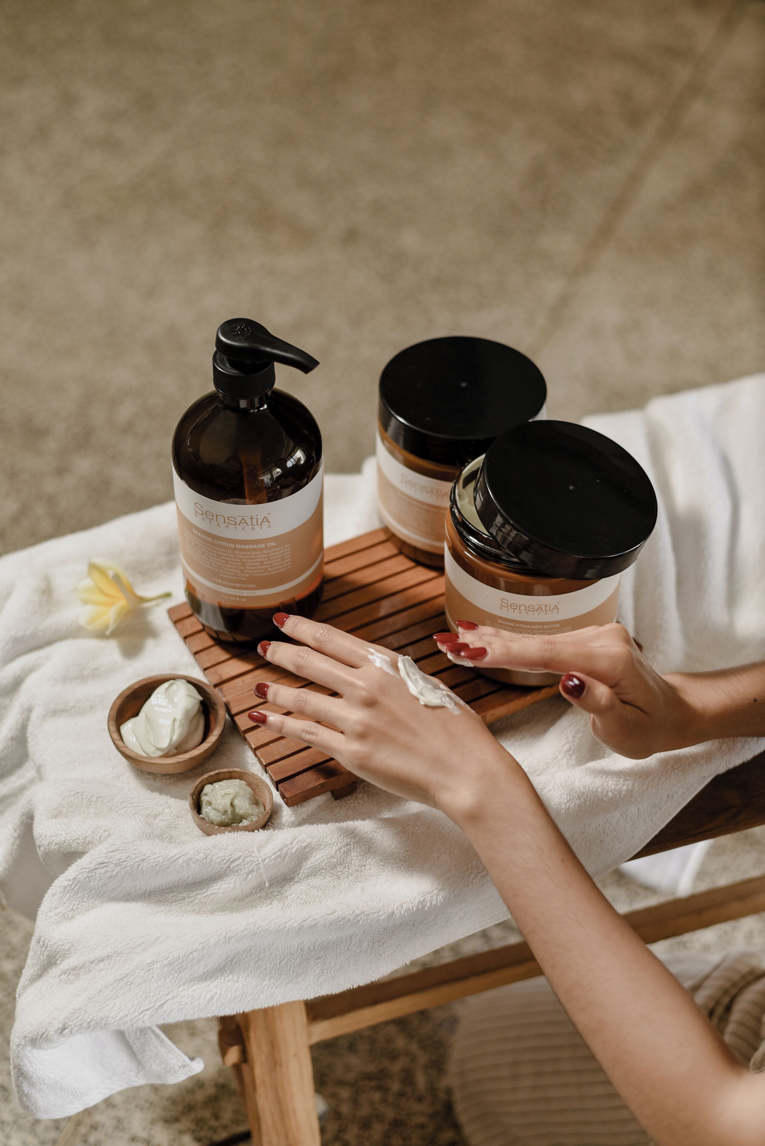 couples treatment room(s), body treatments, aromatherapy, body wraps