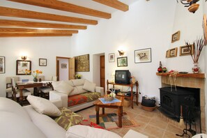 Villa, 3 Bedrooms | Living area | TV, DVD player - Finca Can Pau (Pollensa)