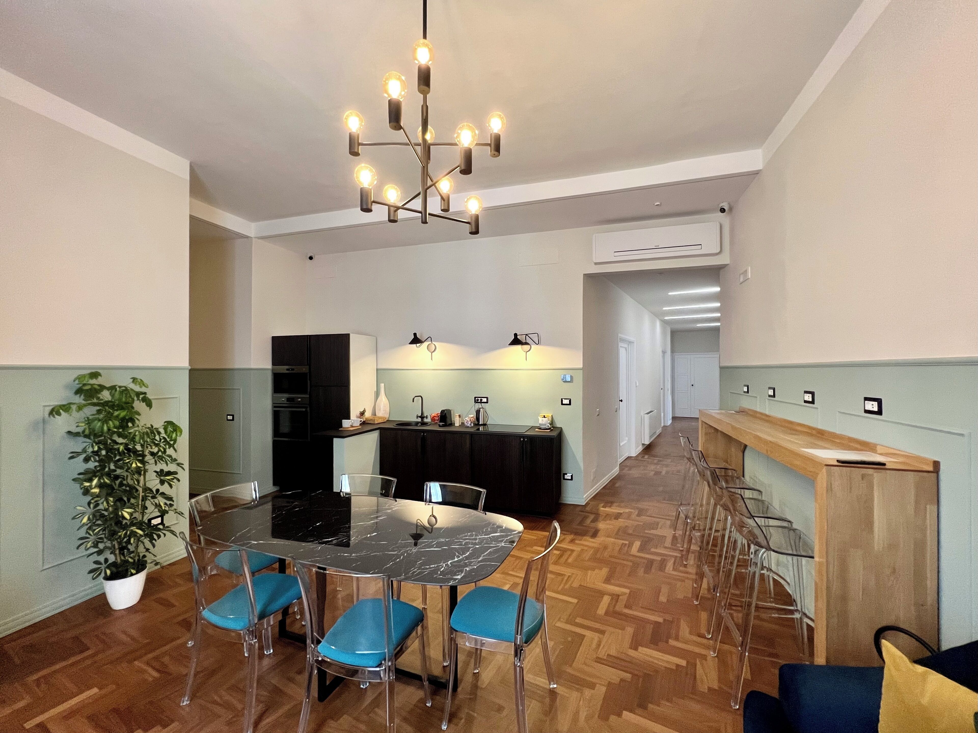 ทีวีจอแบน